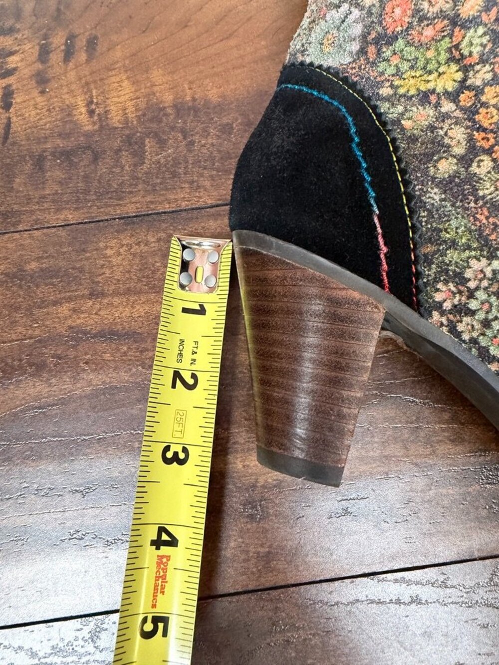 L'Artiste Simonetta Floral Bootie with Black Suede Details Size 39 or US 8.5 - Picture 11 of 11